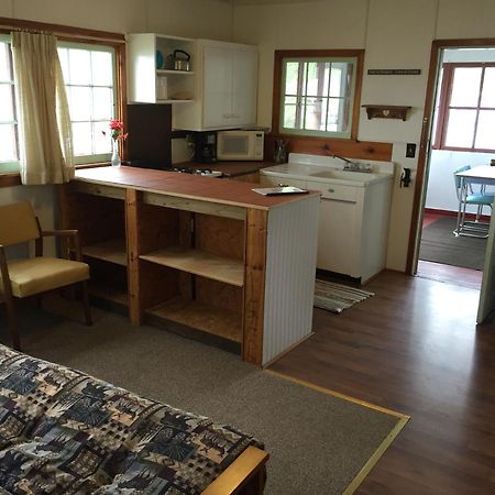 Rainbow'S End Resort Camp Chetek 외부 사진