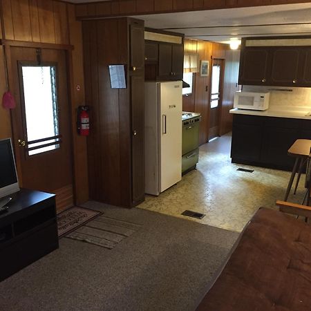 Rainbow'S End Resort Camp Chetek 외부 사진