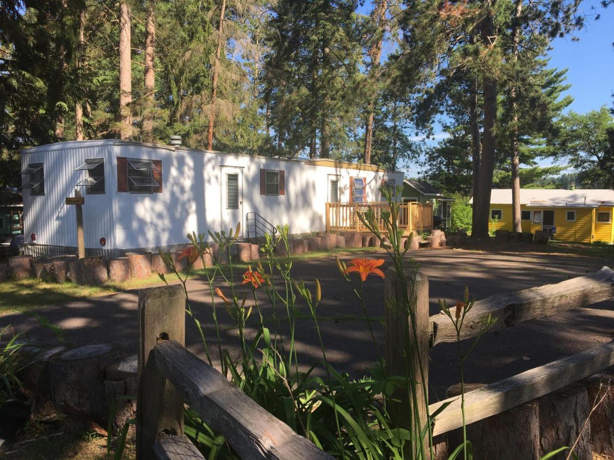 Rainbow'S End Resort Camp Chetek 외부 사진