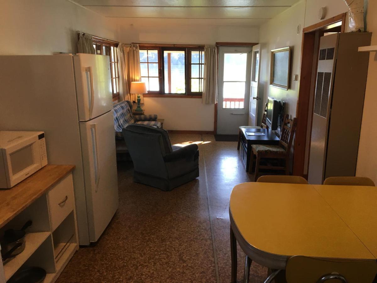 Rainbow'S End Resort Camp Chetek 외부 사진