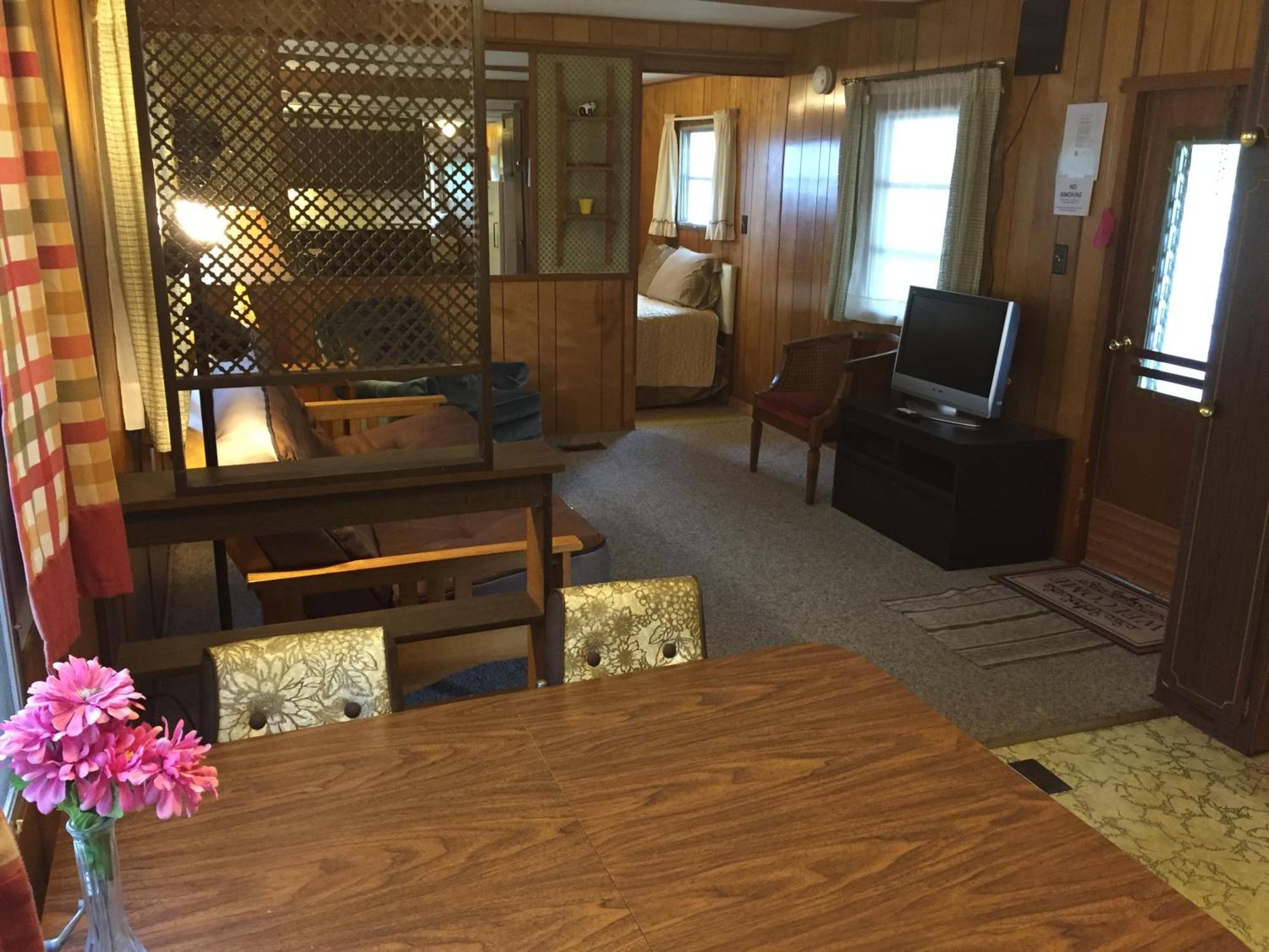 Rainbow'S End Resort Camp Chetek 외부 사진
