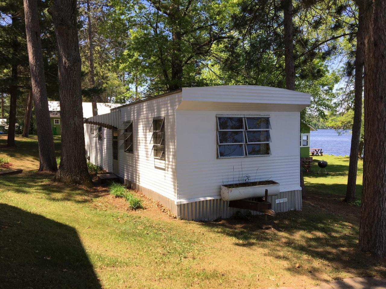 Rainbow'S End Resort Camp Chetek 외부 사진